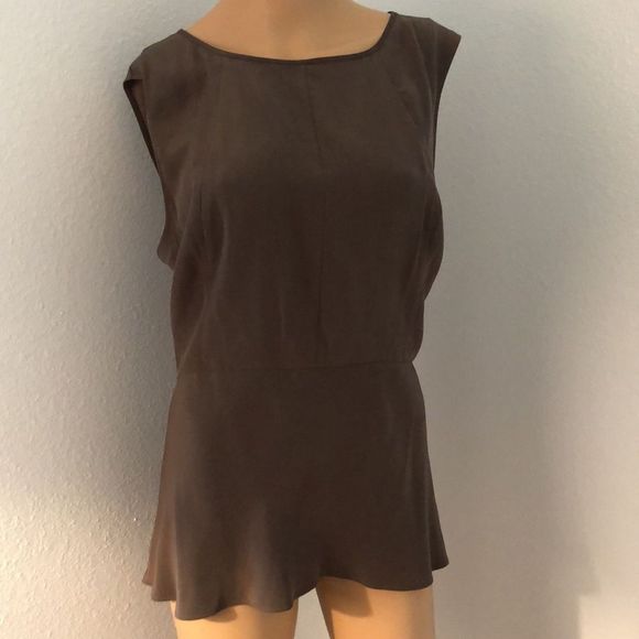 Sz12-Lafayette 148 Taupe Silk Sleeveless Top w Hi-Low Hem - Picture 3 of 11